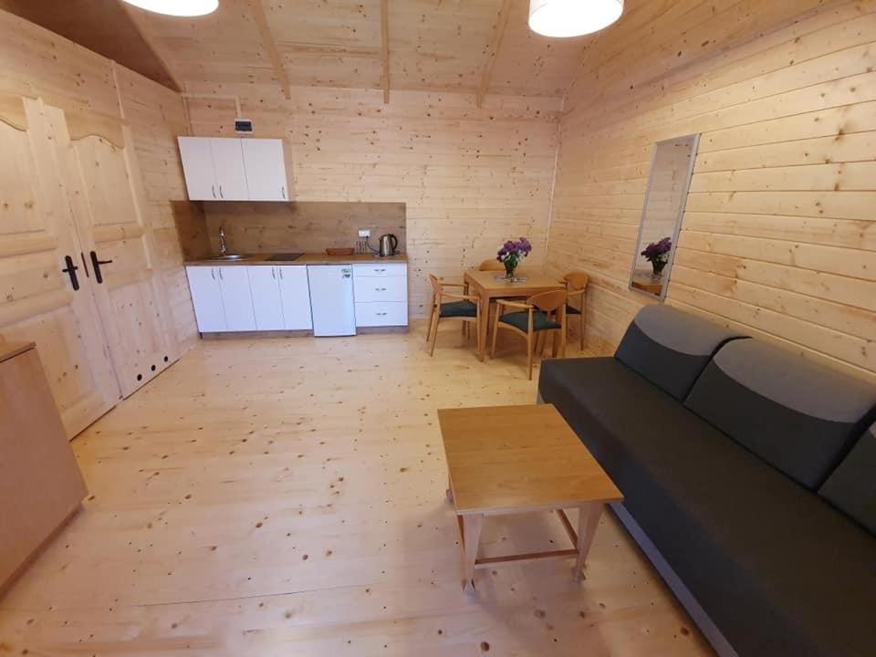 Villa Atj Bursztynowy Zakatek à Kąty Rybackie Extérieur photo
